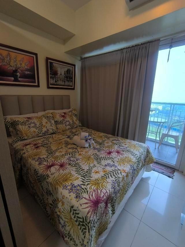 Breezy Nest Staycation At Wind Residences Tagaytay Tagaytay City Exterior foto